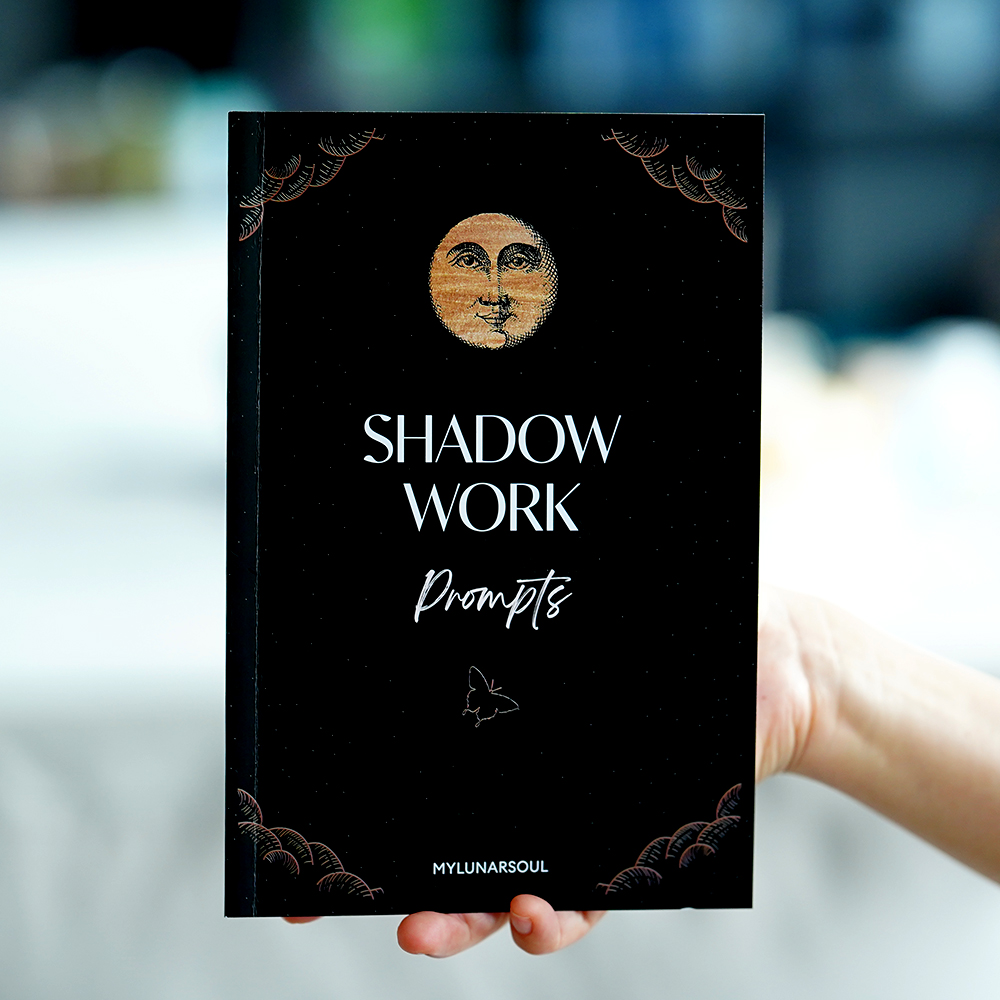 Tarot Cards Deck With Guidebook - 34 Petunjuk Kerja Shadow Work untuk